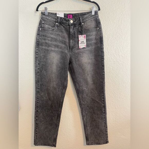 Lee x Daydreamer Women's High Rise 90’s Straight leg Jeans in washed black. 30 - Picture 4 of 11